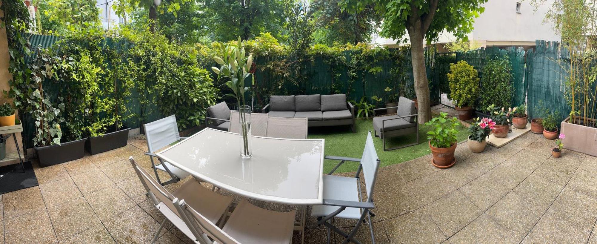 Le Jardin Du Stade By Uta House Saint-Denis  Luaran gambar